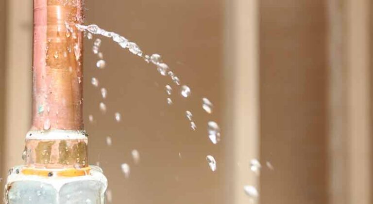 How To Go About Mending a Leaking Boiler Pipe