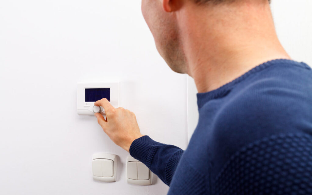 turning on the central air conditioner system