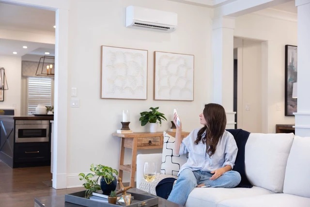 Why new Mitsubishi Mini Splits not Blowing Cold Air and Solution